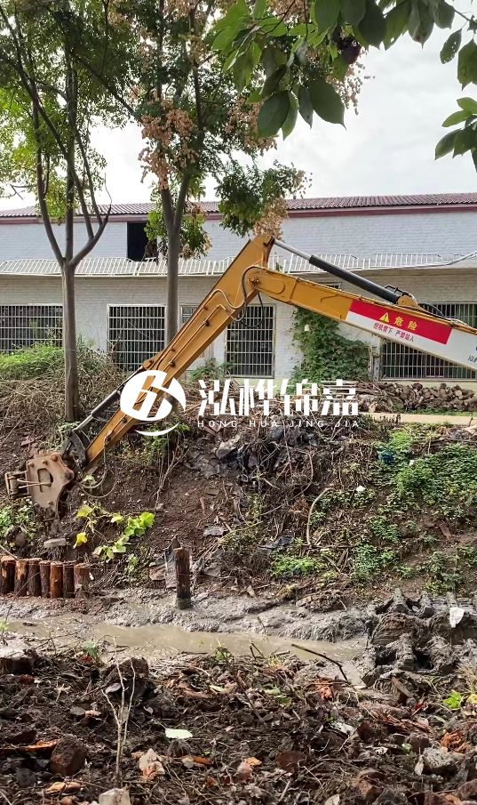 駐馬店挖機(jī)打木樁專業(yè)施工- 河道打木樁后木樁腐朽怎么防治？