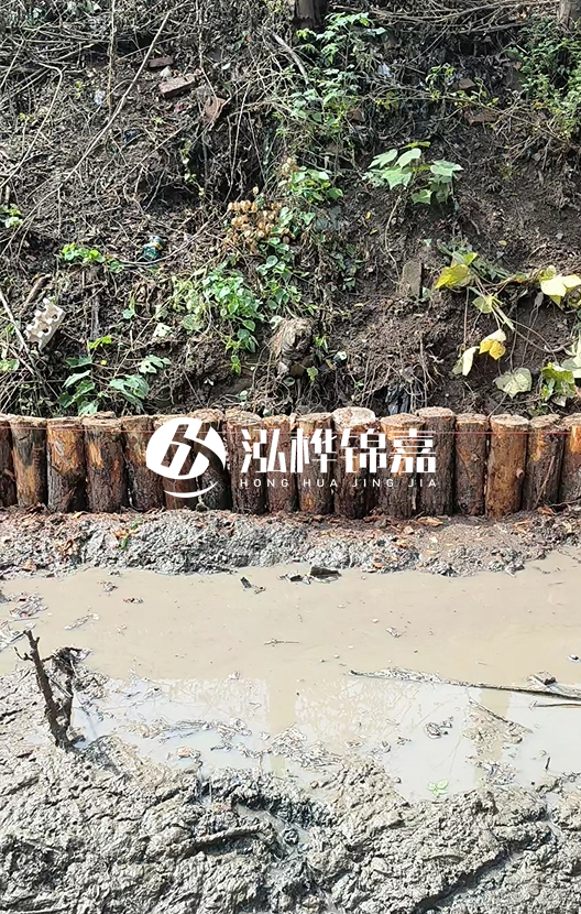 松木樁長度與入土深度比例多少？松木樁長度對打樁速度影響大嗎？