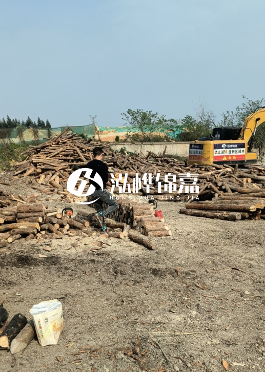 松木樁現(xiàn)貨供應(yīng)的廠家有哪些？泓樺錦嘉可以送山西嗎？