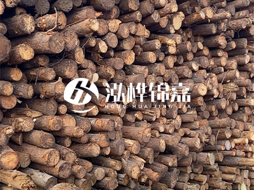 如何挑選質(zhì)量好的松木樁？與木樁廠家簽訂合同的注意事項？