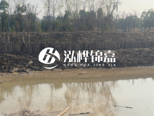 河道木樁施工打不下去怎么辦？引孔多少錢(qián)一根？