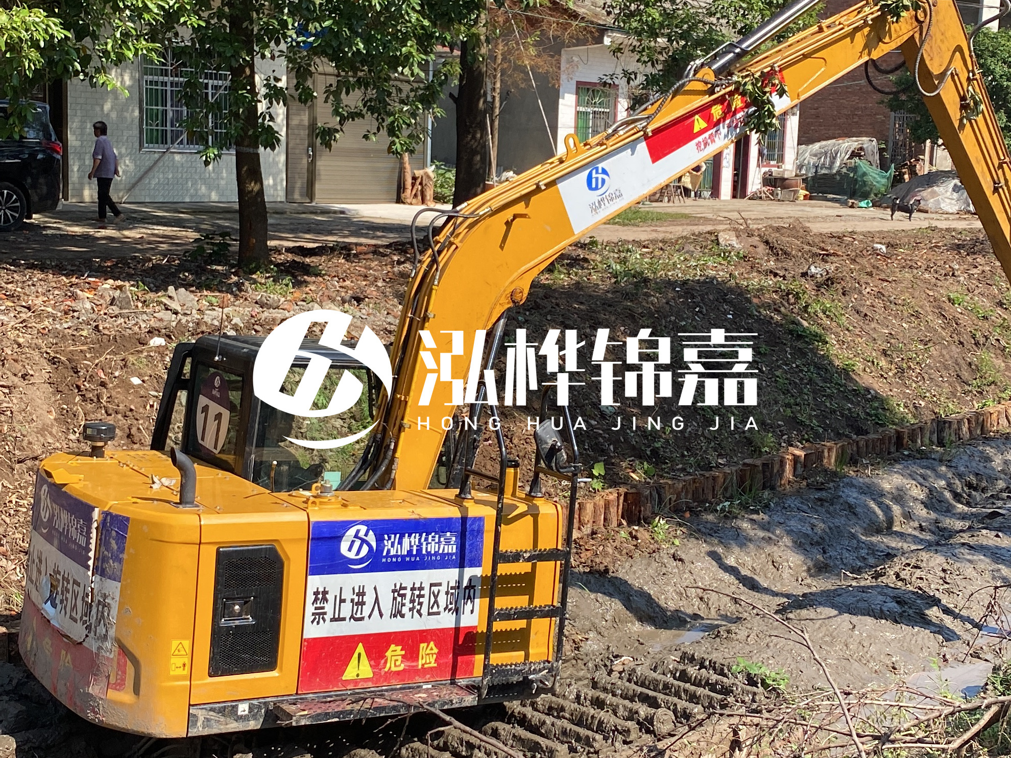 江蘇松木樁廠家泓樺錦嘉 - 6 米小頭 10 公分木樁多少錢？