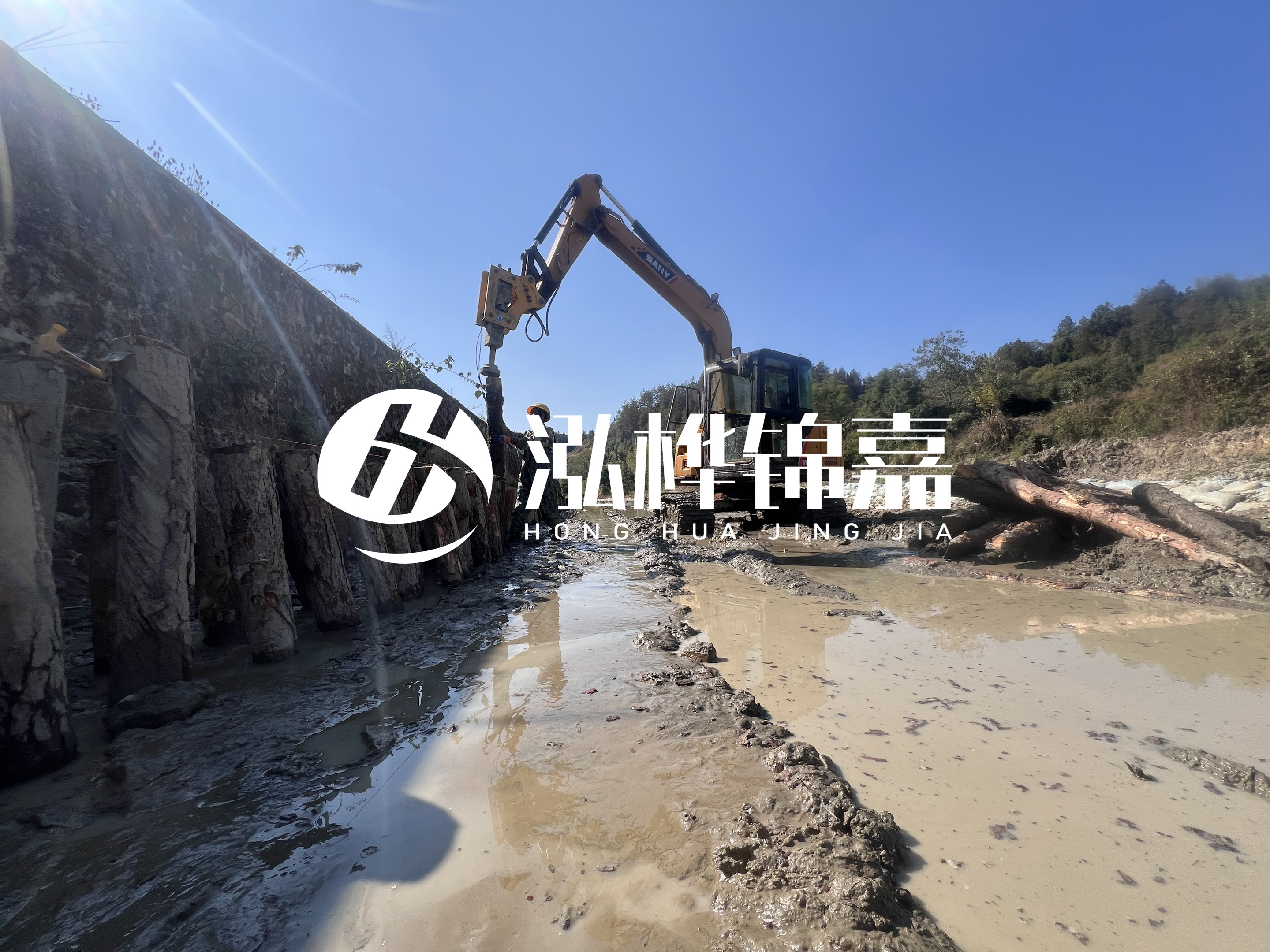 河里打樁起什么作用-河道里打木樁好還是水泥樁好？