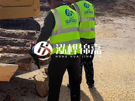 護坡木樁哪里有的買？2米松木樁直徑14價格多少錢？