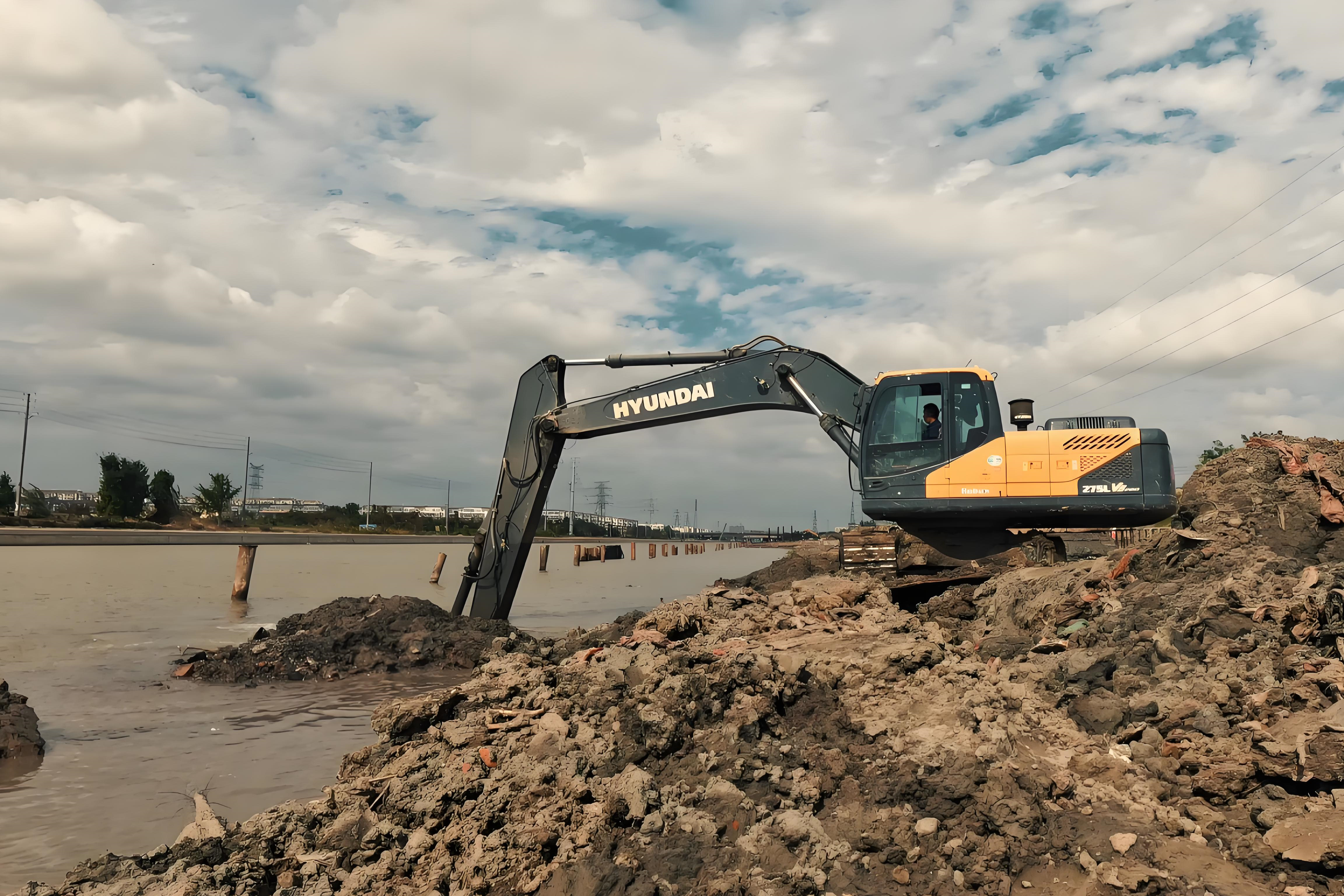 荊州水挖清淤團(tuán)隊(duì)泓樺錦嘉 - 魚塘清淤的機(jī)械作業(yè)價(jià)格怎么算？