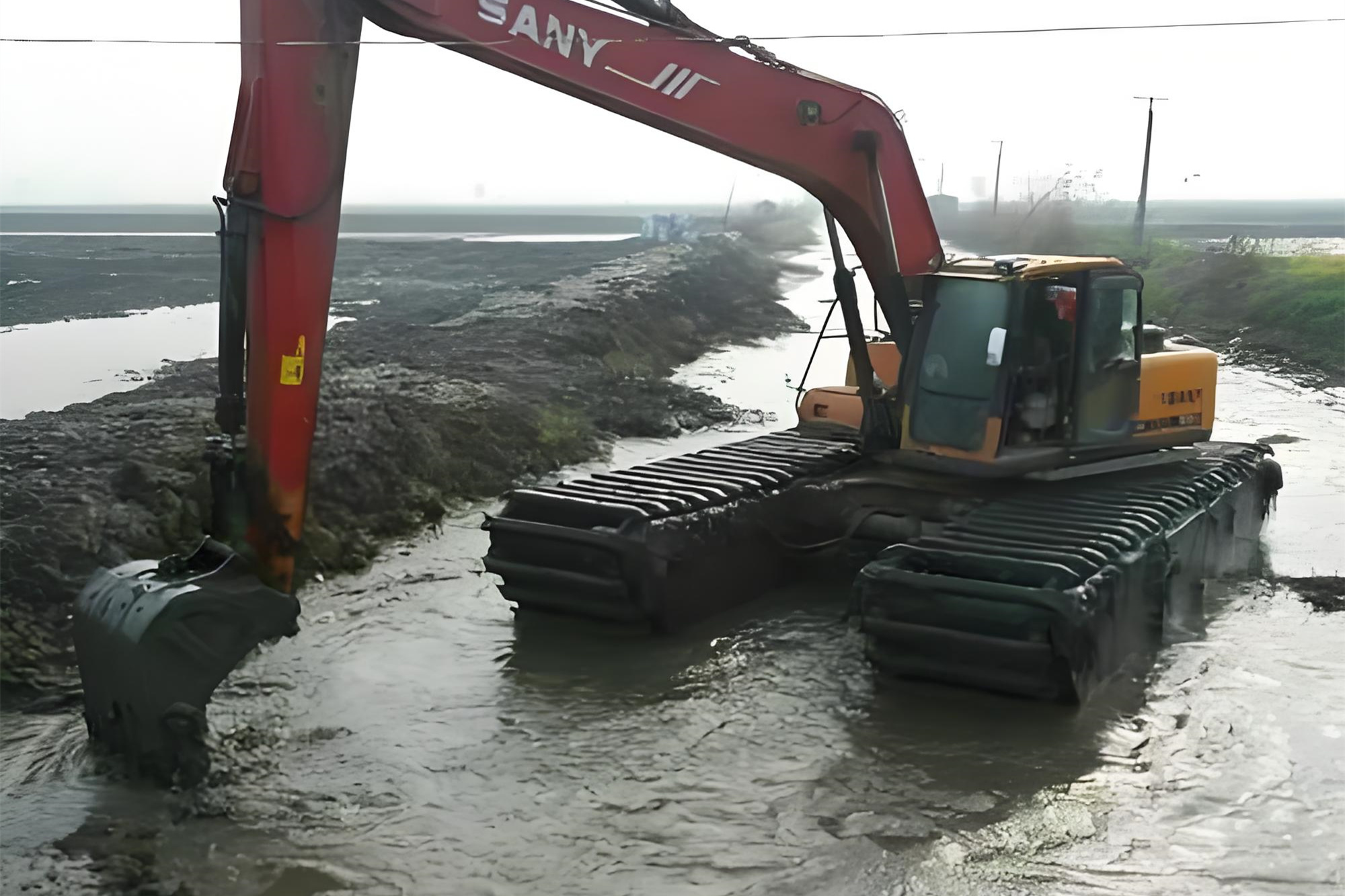 江蘇淮安挖機(jī)清淤施工隊(duì) - 鄉(xiāng)村溝渠清淤的施工隊(duì)伍哪里找？