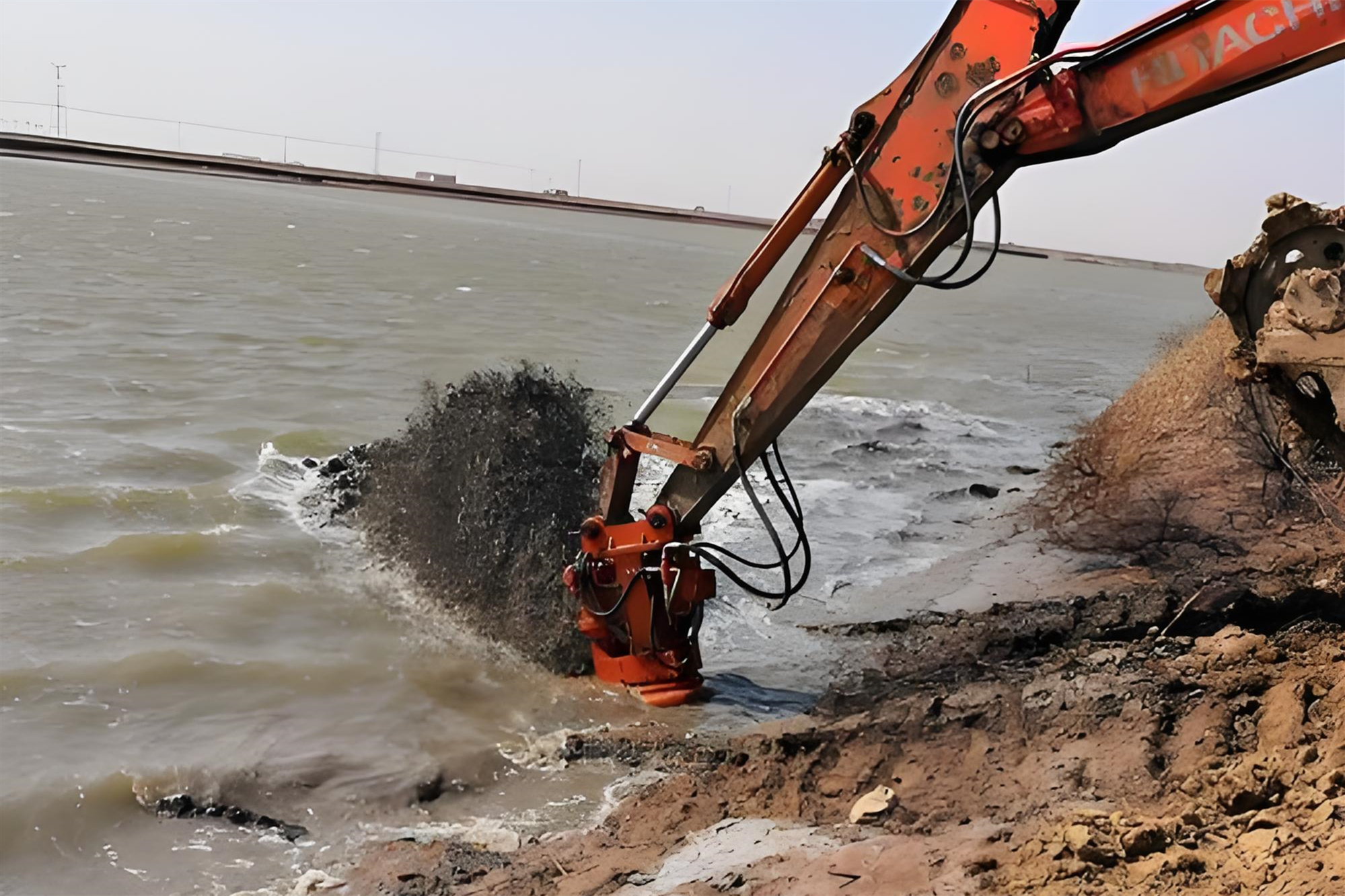 廣西貴港挖機(jī)清淤施工隊(duì) - 挖機(jī)清淤每立方成本怎么計(jì)算？