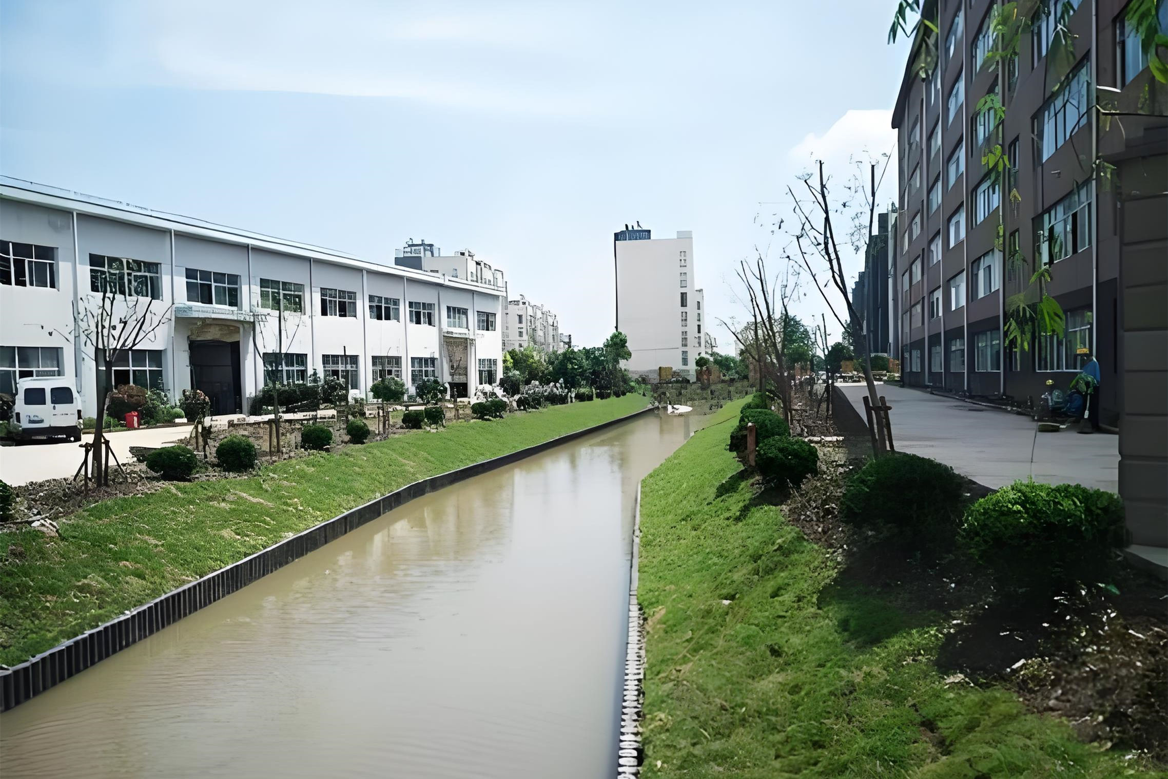 水泥樁批發(fā)廠家泓樺錦嘉-打水泥樁的承載力如何計算？